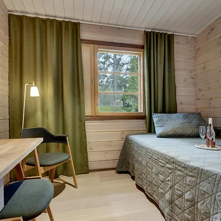 Fellas By Hilla Villa *