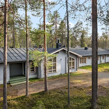 Fellas By Hilla Villa