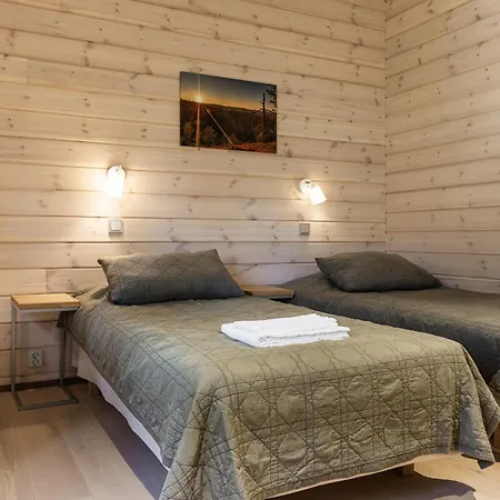 Villa Fellas By Hilla Akaslompolo