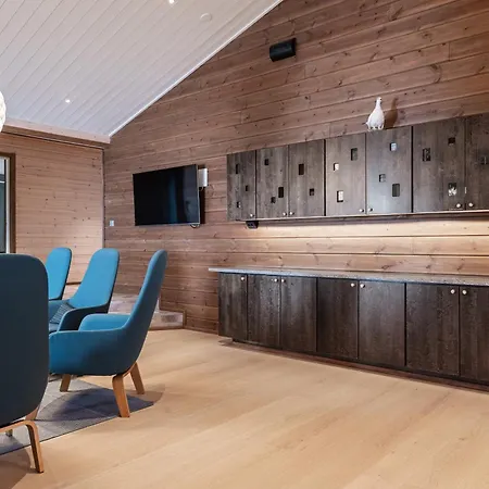 Villa Fellas By Hilla